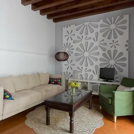 Apartment Entre2mezquitas 6 *